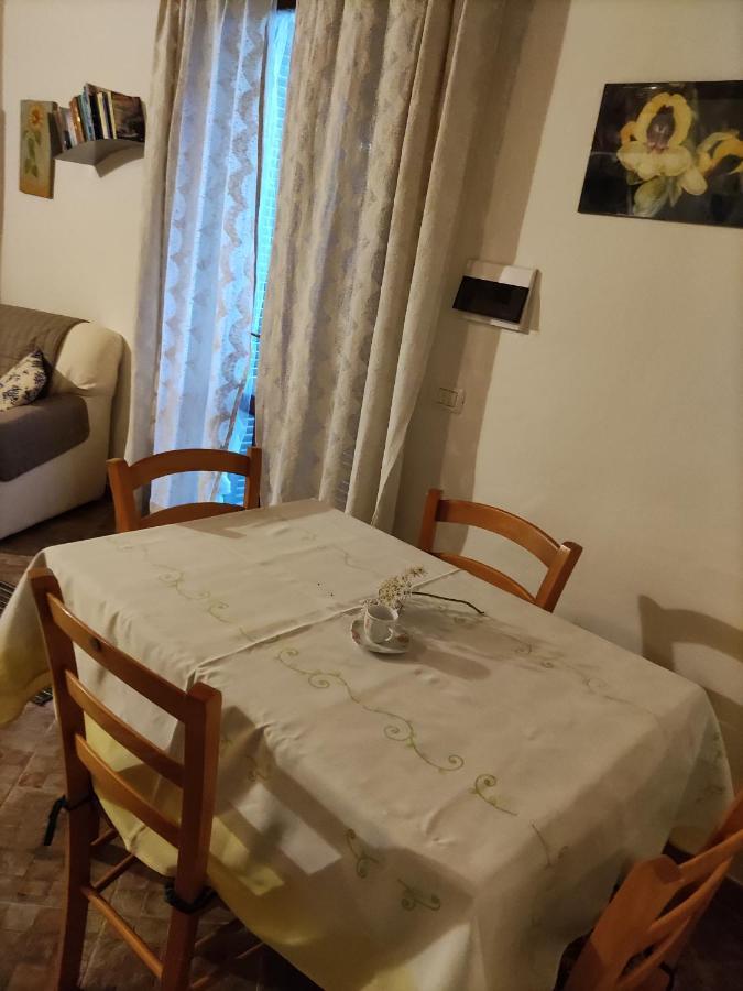 Casa Di Anna Lägenhet San Teodoro  Exteriör bild